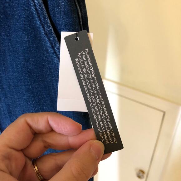 Talbots NWT Women's Petite Flare Jean Size 6P - Picture 2 of 11